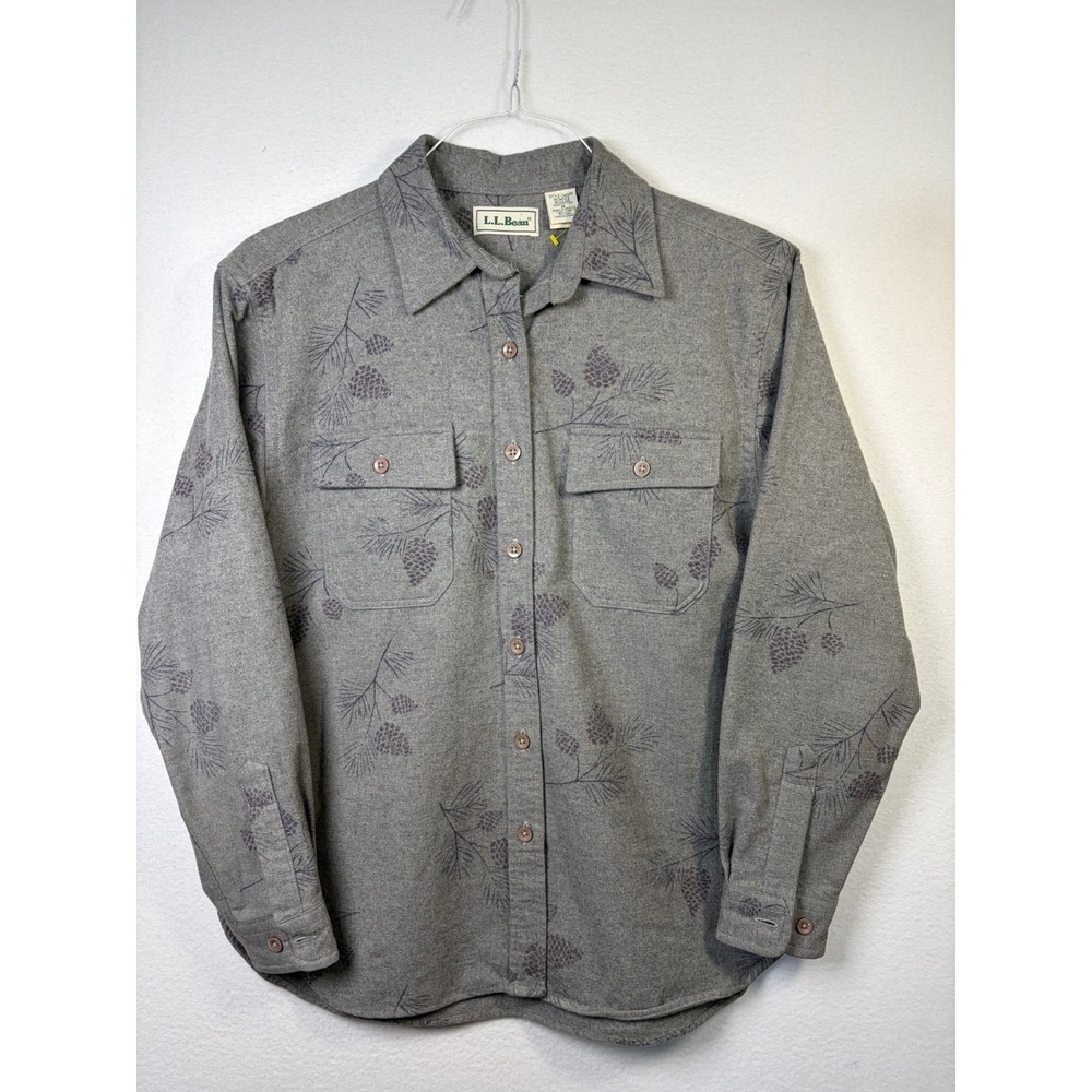 L.L. Bean Flannel Shirt Womens Medium Gray Excellent Pinecone Print Cotton OM085